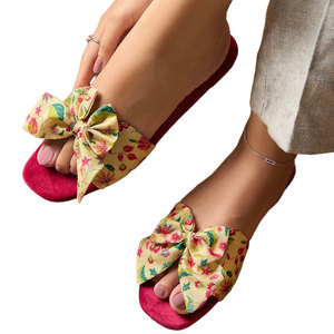 En stock, faible MOQ, sandales antidérapantes pour femmes, dessus en velours durable, semelle extérieure en cuir véritable de qualité supérieure - Product Image 1