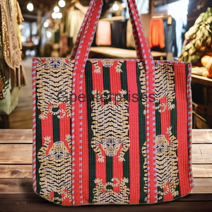 Bolso de lona acolchado a mano para mujer, estampado de Tigre, algodón sostenible, accesorio de moda, diseño de puntos, logotipo personalizado en contraste - Product Image 1