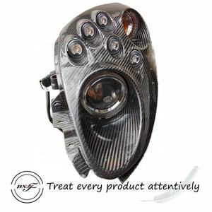 ไฟหน้าเป็นหลอดฮาโลเจนและไฟสูงสำหรับรถยนต์อัลฟา โรเมโอ 4C - Product Image 4