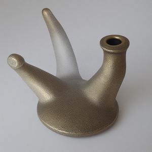 Bougeoir en corne d'aluminium fabriqué à la main avec finition à patine antique Détails artisanaux conçus pour les intérieurs décoratifs - Product Image 6