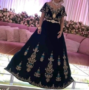 Caftán DE BODA DE MODA PARA embellecedor con cuentas de cristal, piedra de cristal y DABKA, trabajo en tela de terciopelo para boda @ 2022 - Product Image 1