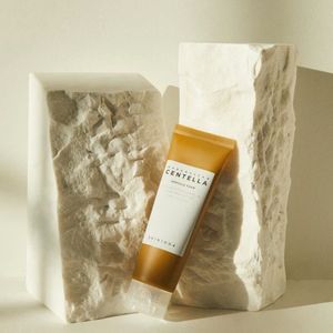 SKIN1004 Madagascar Centella Ampolla Espuma de pH bajo 125ml Limpiador elimina el maquillaje Corea al por mayor - Product Image 4