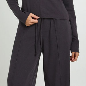 Tenue décontractée et tendance pour femmes avec logo personnalisable / Manches longues et col rond, design décontracté avec taille élastique - Product Image 3