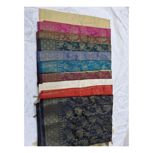 Dupatta en soie tissée traditionnelle avec un design jacquard floral Accessoire élégant et élégant pour les femmes Festive et Party Wear - Product Image 1