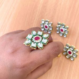 <b>Indian</b> Brass Handmade Kundan <b>Ring</b> With Flower Design Ans Oval Crystals Work <b>Rings</b> for Wedding Party Wear <b>Rings</b> - Product Image 6