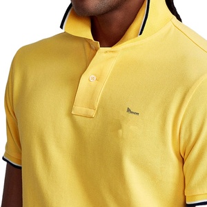 T-shirt en coton de haute qualité, tissu doux au toucher, col classique, style décontracté, respirant, coupe confortable, durable, à porter au quotidien - Product Image 1