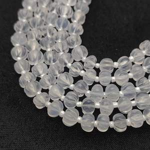 Perles de citrouille en pierre de 8 pouces de long à facettes en quartz de glace naturelle sculptée en pierres précieuses fournies d'Inde - Product Image 3