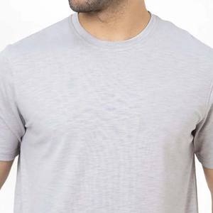 T-shirts légers pour hommes, taille personnalisée, 100% coton, couleur unie, vêtements d'été, col montant, manches courtes, haute qualité, fabriqués en laine peignée - Product Image 3