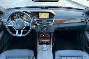 USADO, Volante a la Izquierda/Derecha, 2012, MERCEDES-BENZ E550 4MATIC SEDÁN - Product Image 2