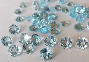 Topacio Azul Cielo Natural, Corte Redondo Facetado de 2.5mm - Topacio Azul Cielo Redondo Suelto - Product Image 3