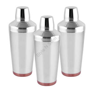 Shaker à cocktail régulier de qualité supérieure en acier inoxydable avec une couche inférieure en cuivre, disponible en 500ml et 700ml Design classique élégant - Product Image 3