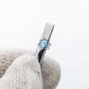 Removedor de Cutículas y Empujador de Uñas de Doble Cara, Reutilizable, de Acero Inoxidable Profesional, Color Gris Roca, para Manicura - Product Image 4