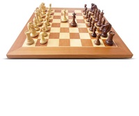 Ensemble d'échecs moderne de luxe, coffret cadeau avec échiquier en bois écologique fait à la main, pièces d'échecs en métal, emballage personnalisable