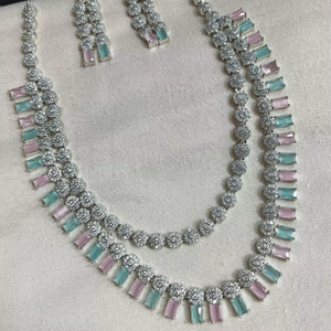 ENSEMBLE DE COLLIER DE MARIÉE EN DIAMANT AMÉRICAIN ET BOUCLES D'OREILLES CLASSIQUES ET DE HAUTE QUALITÉ ENSEMBLE DE BIJOUX DE MARIAGE POUR FEMMES DE STYLE CLASSIQUE - Product Image 1