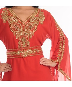 Georgette rouge brodé zari travail islamique-caftans - Product Image 2