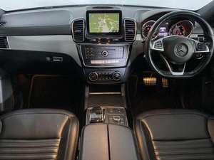 SUV d'occasion 2023 GLC 3.0/43 V6 AMG Night Edition Euro IV 5 places Cuir Transmission Automatique Conduite à Gauche Hybride Panoramique - Product Image 2