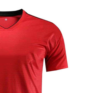 Vêtements de football de club personnalisés de haute qualité, ensemble de maillots à sublimation complète, uniformes de football conçus par des professionnels, impression de logo incluse - Product Image 6