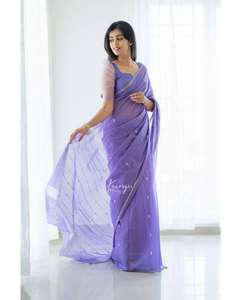 Sari traditionnel indien en soie Banarasi Paithni avec un riche pallu et un travail jacquard pour les fêtes et les mariages au printemps, en été et en hiver - Product Image 3
