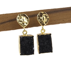 Elegante ágata chapada en oro Druzy piedras preciosas pendientes colgantes joyería de moda hecha a mano con regalo de diseño elegante - Product Image 1