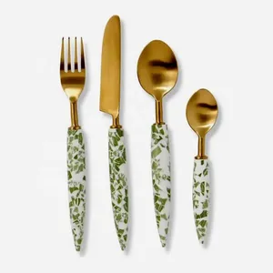 Ensembles de couverts design avec poignée en résine Ensembles de couverts Ustensiles de cuisine Restaurant Table à manger Ensemble de couverts Plaqué Or Fini - Product Image 1