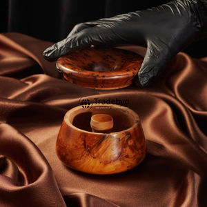 Cendrier en bois Tradebyd écologique Cendrier en bois durable fait à la main Cadeau élégant pour les fumeurs Décoration intérieure Utilisation - Product Image 1