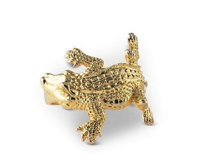 Vente chaude en forme d'alligator rond de serviette décoration de table en aluminium plaqué or pour les mariages quantité en vrac fabriqué à partir de papier de bois - Product Image 2