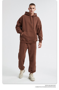 Ensemble sweat-shirt et pantalon unisexe en molleton de coton épais, personnalisable avec logo sur mesure - Product Image 4