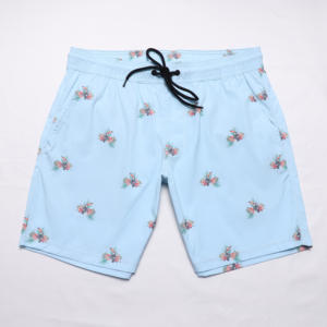 Pantalones cortos de playa elásticos informales de cintura baja a la moda para hombre, pantalones cortos deportivos de poliéster con patrón sólido y logotipo personalizado, transpirables, de secado rápido - Product Image 4