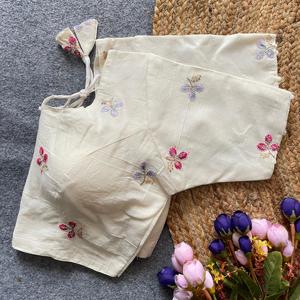 Belle Partywear Pur Khadi Coton Avec Broderie Blouse Fabricant Et Fournisseur De Surat Au Taux Le Plus Bas - Product Image 6