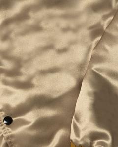 Chaqueta de satén de seda brillante con letras al por mayor de último diseño chaqueta de bombardero universitaria para mujer bordada con logotipo personalizado - Product Image 6