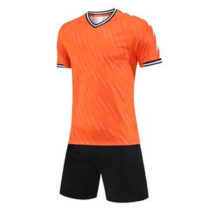 ชุดเสื้อฟุตบอลแบบระเหิดชุดเสื้อฟุตบอลผ้าโพลีเอสเตอร์น้ำหนักเบา100% โลโก้ได้ตามต้องการสำหรับผู้ใหญ่ทุกเพศ - Product Image 6