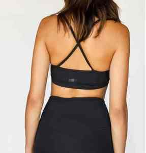 Lo último de 2025, Sujetador deportivo con estampado de leopardo personalizado sostenible, Top de Yoga con múltiples correas y ropa deportiva - Product Image 5