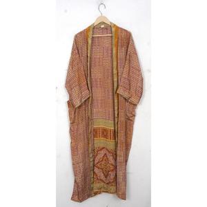 Kimono maxi en soie japonaise élégant et léger pour femmes, fait à la main, col en V, patchwork indien, devant, séchage rapide, recyclé, long, été - Product Image 1