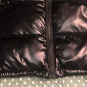 Haute qualité léger confortable hiver hommes bulle veste avant à capuche conception laine/polyester matériel fermeture à glissière OEM - Product Image 6