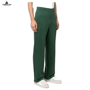 Venta al por mayor pantalones acampanados con logotipo personalizado de lana en blanco de lujo pantalones de chándal Puff estampado de moda de alta calidad pantalones de chándal Acampanados para las mujeres - Product Image 1