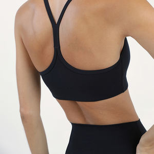 Shorts de sport respirants sexy pour femmes et ensemble de soutien-gorge de sport à motif solide pour le fitness - Product Image 6