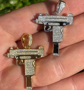 Collar con colgante de calavera con corona para hombres y mujeres en joyería gótica punk - Product Image 2