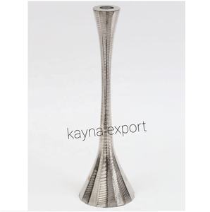 VENTE CHAUDE BOUGEOIRS DE LUXE BOUGEOIRS GÉOMÉTRIQUE EN MÉTAL ARGENT BOUGIE FOURNISSEUR POUR LA DÉCORATION DE TABLE CENTRE DE TABLE À MANGER - Product Image 1