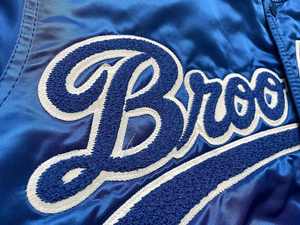 Veste bomber en satin pour homme, logo personnalisé en gros, haute qualité, 100% polyester satiné, imperméable - Product Image 5