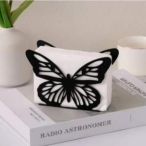 Diseño de mariposa moderno Decoración de mesa Restaurante de metal Comedor Dispensador de pañuelos independiente Servilletero de hierro - Product Image 4