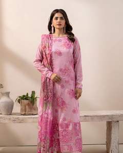 Ssumaira Collection Traje cosido de césped con estampado digital vibrante con Dupatta bordada - Product Image 5