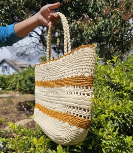 Bolso Tote Bohemio de Ganchillo para Mujer, Rayado, Calado, Bolso de Playa Ligero, Casual, con Dos Asas y Cierre Abierto - Product Image 2