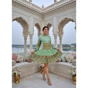 Robe courte ethnique Anarkali pour femmes, robe mini évasée brodée à manches longues, tenue de fête festive, robe de mariage - Product Image 2