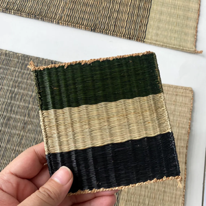 Juego de Camino de Mesa y Manteles Individuales de Pasto Marino Natural Tejido a Mano para Mesa de Comedor - Product Image 4