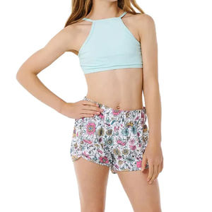 Short de bain respirant pour femme avec taille élastique Séchage rapide et caractéristiques écologiques Coupe confortable et poches pratiques - Product Image 4