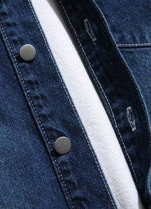 แจ็คเก็ตยีนส์ผู้ชายสไตล์ไฮสตรีท มีฮู้ดสำหรับฤดูหนาว ดีไซน์ล่าสุด ทรงเข้ารูป ระบายอากาศได้ดี - Product Image 6