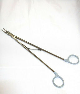 เครื่องมือผ่าตัดแบบหนีบ  ทำจากเหล็ก  ใช้งานด้วยมือ  ได้รับการรับรองมาตรฐาน CE สำหรับใช้ในโรงพยาบาล  ใช้งานได้อย่างราบรื่น  คุณภาพเยี่ยม - Product Image 2