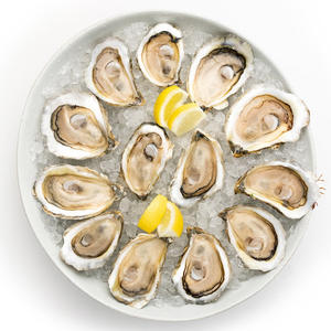 อาหารทะเลสดแช่แข็งคุณภาพเกรดหอยนางรมสดแพ็คจำนวนมากจากสหรัฐอเมริกาหอยนางรมสดพร้อมเปลือกหอยราคาสมเหตุสมผล - Product Image 5