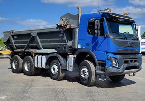 Camión Volquete Volvo FMX 500 8X4 Retarder de Eje Grande con Sistema Hidráulico Euro 6, Súper Limpio, Modelo 2016, en Venta - Product Image 4