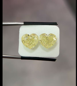 Diamant naturel non monté de couleur jaune clair fantaisie, taille cœur, clarté VVS2, 5.03C, pour certificat EX, polissage VG, symétrie Table% 58 - Product Image 2